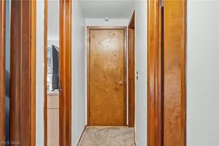 10471 Meadowhurst Ln, Chardon, OH 44024 - Photo 23