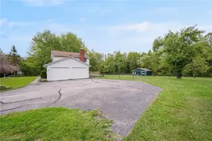 10471 Meadowhurst Ln, Chardon, OH 44024 - Photo 37