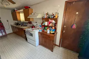 1013 Bradshaw Ave, East Liverpool, OH 43920 - Photo 17