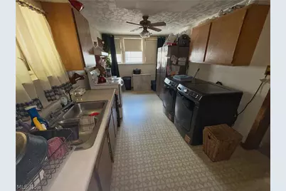 1013 Bradshaw Avenue, East Liverpool, OH 43920 - Photo 15