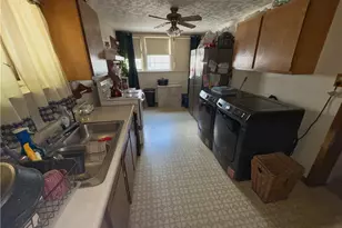 1013 Bradshaw Ave, East Liverpool, OH 43920 - Photo 15