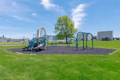 5263 Frederick Street, Barberton, OH 44203 - Photo 35