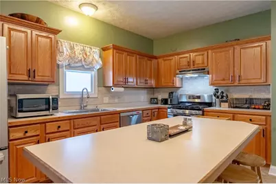 5263 Frederick Street, Barberton, OH 44203 - Photo 13