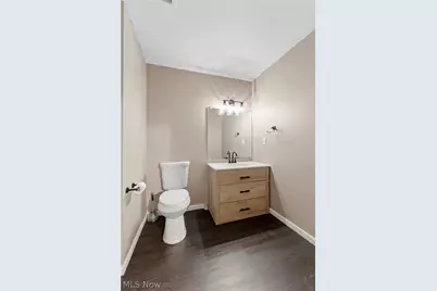 2330 Wedgewood Drive, Akron, OH 44312 - Photo 23