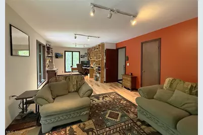 9350 Hidden Lake Drive, Chesterland, OH 44026 - Photo 25