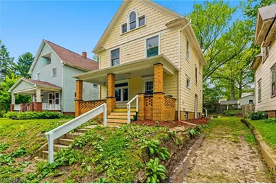 1387 S Seneca Avenue, Alliance, OH 44601 - Photo 1