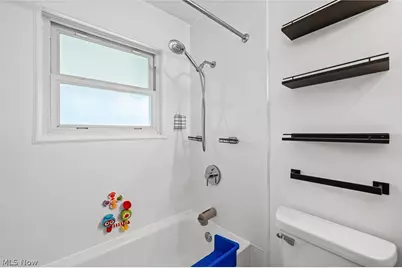 14316 Parkman Boulevard, Brook Park, OH 44142 - Photo 23