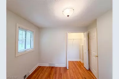 10845 Gregory Lane, North Royalton, OH 44133 - Photo 9