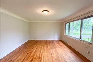 10845 Gregory Ln, North Royalton, OH 44133 - Photo 3