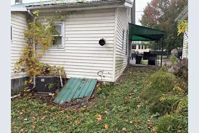 226 E Main Street, Freeport, OH 43973 - Photo 5