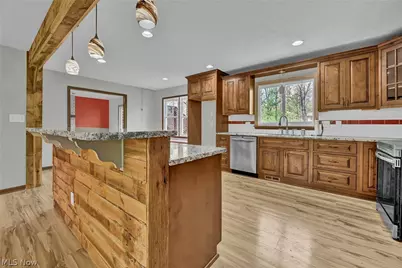 1127 Deepwood Drive, Macedonia, OH 44056 - Photo 7