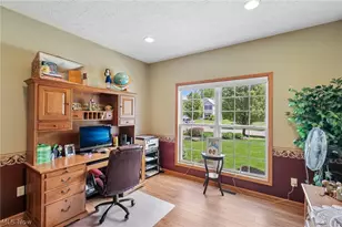 1250 Orchard Glen Dr, Amherst, OH 44001 - Photo 19
