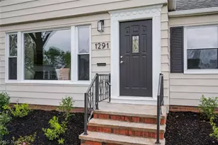 1291 Haverston Rd, Lyndhurst, OH 44124 - Photo 3