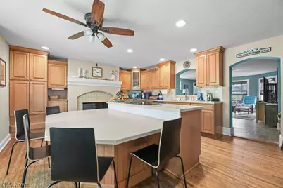 705 Overlook Drive, Alliance, OH 44601 - Photo 5