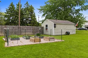 107 Hilltop Dr, Amherst, OH 44001 - Photo 41