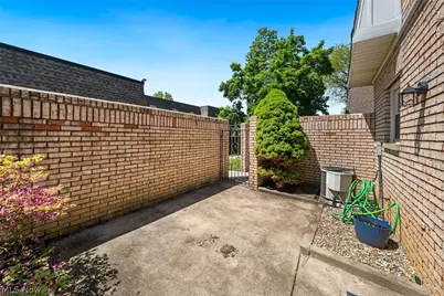 21028 Reserve Court #G 134, Fairview Park, OH 44126 - Photo 25