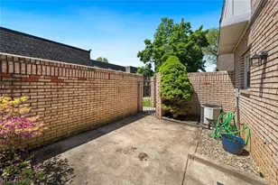 21028 Reserve Ct, Fairview Park, OH 44126 - Photo 25