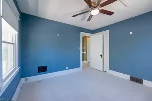 227 Roselawn Ave NE, Warren, OH 44483 - Photo 25