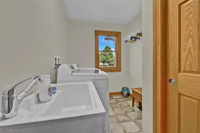 7310 Dunphys Way, Valley City, OH 44280 - Photo 23