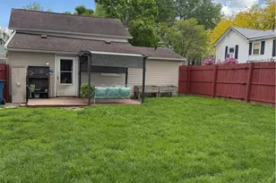 448 Cherry St W, Canal Fulton, OH 44614 - Photo 5