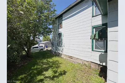 818 Riverview Street, East Liverpool, OH 43920 - Photo 3