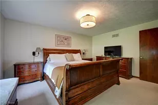 4528 Greenmeadow Ave NW, Canton, OH 44709 - Photo 13