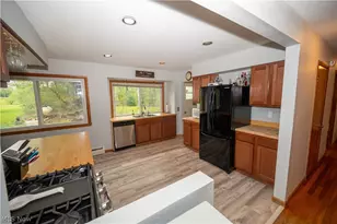 18889 Riverview Dr, Chagrin Falls, OH 44023 - Photo 15