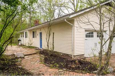18889 Riverview Drive, Chagrin Falls, OH 44023 - Photo 33