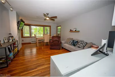 18889 Riverview Drive, Chagrin Falls, OH 44023 - Photo 13
