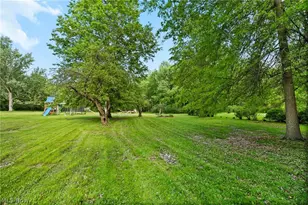 6389 Barton Rd, North Olmsted, OH 44070 - Photo 29