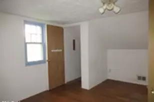 17408 Woodbury Ave, Loveland, OH 44135 - Photo 9