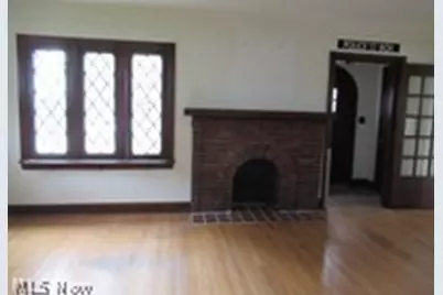 17408 Woodbury Avenue, Loveland, OH 44135 - Photo 3