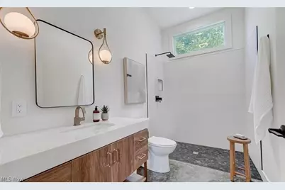 103 W Wood Street, Middle Point, OH 45863 - Photo 9