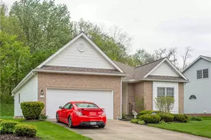 658 Ridgecliff St, Tallmadge, OH 44278 - Photo 3