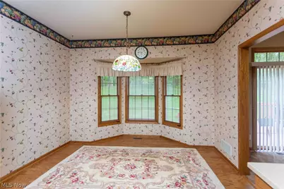 658 Ridgecliff Street #6, Tallmadge, OH 44278 - Photo 13