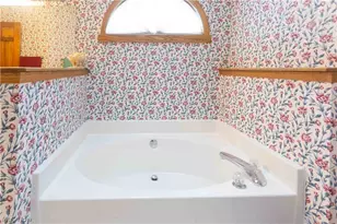 658 Ridgecliff St, Tallmadge, OH 44278 - Photo 19