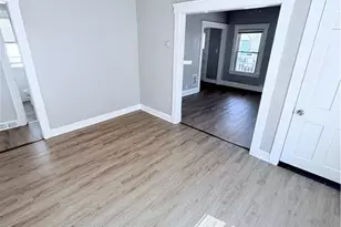 3914 W 21st St, Loveland, OH 44109 - Photo 5