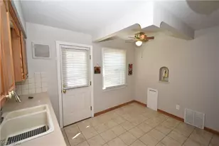 13129 Astor Ave, Loveland, OH 44135 - Photo 9