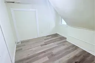 2219 W 103rd St, Loveland, OH 44102 - Photo 9