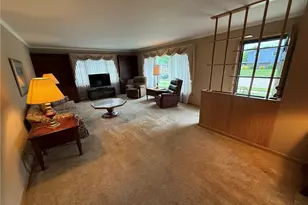 120 E 21st St, Dover, OH 44622 - Photo 3