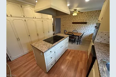 120 E 21st Street, Dover, OH 44622 - Photo 11