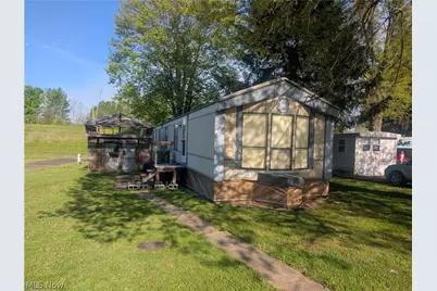 460 1st Street, Brewster, OH 44613 - Photo 1