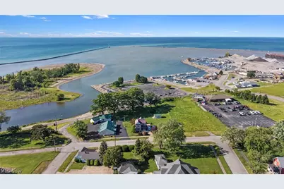 290 Park Avenue, Conneaut, OH 44030 - Photo 37