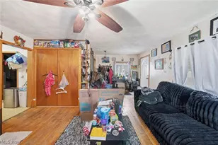 113 15th St NW, Barberton, OH 44203 - Photo 13