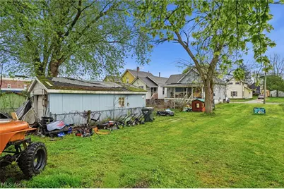 113 15th Street NW, Barberton, OH 44203 - Photo 3