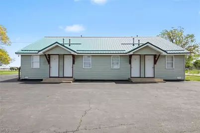 298 Park Avenue, Conneaut, OH 44030 - Photo 1