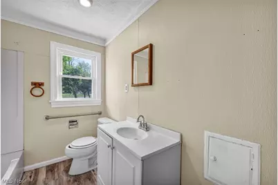 1574 East Avenue, Akron, OH 44314 - Photo 15