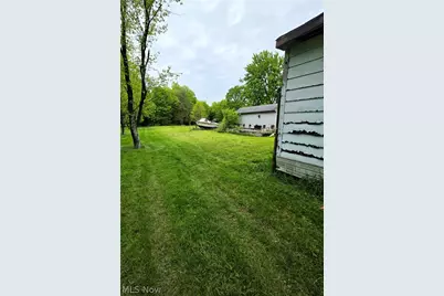 6270 Fairview Road, Austintown, OH 44515 - Photo 3