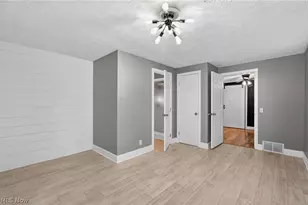 3731 Yale Ave NW, Canton, OH 44709 - Photo 17