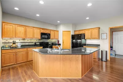 1056 Brigantine Avenue, Uniontown, OH 44685 - Photo 11